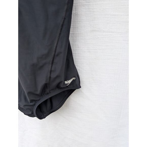 Speedo Womens PowerFlex Swimsuit 8 Black Racer Back Full Coverage Built In Bra - Picture 2 of 6